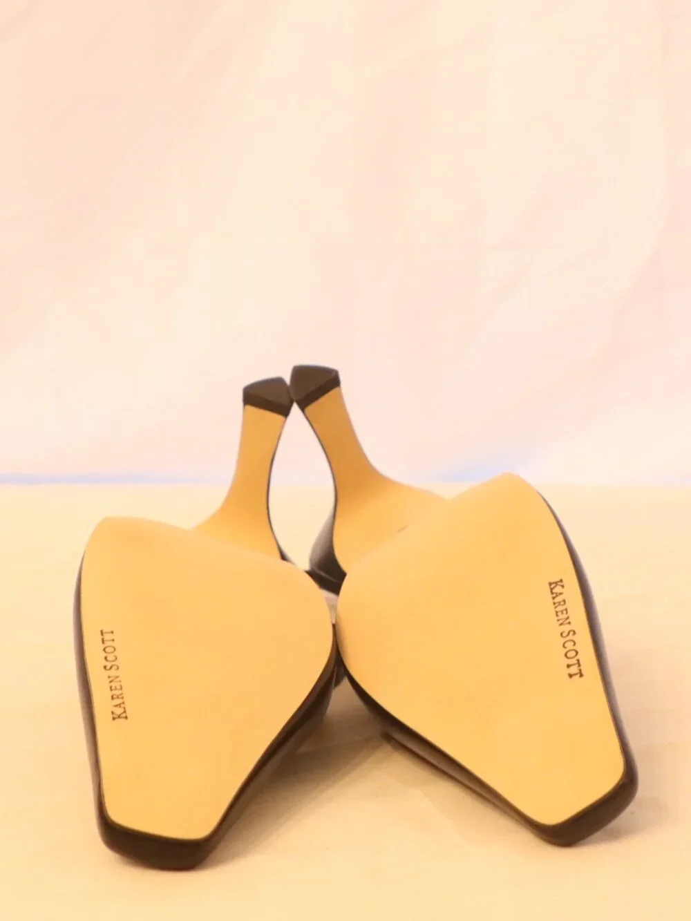 Karen Scott Size 9 Black Slingback Pumps - Picture 6 of 6